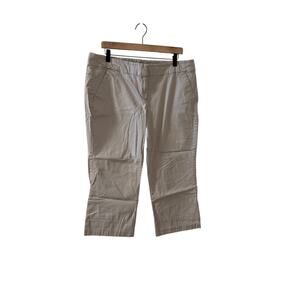New York & Co Khaki Pants Wide Leg Cropped Stretchy - Size 14 - Great Condition